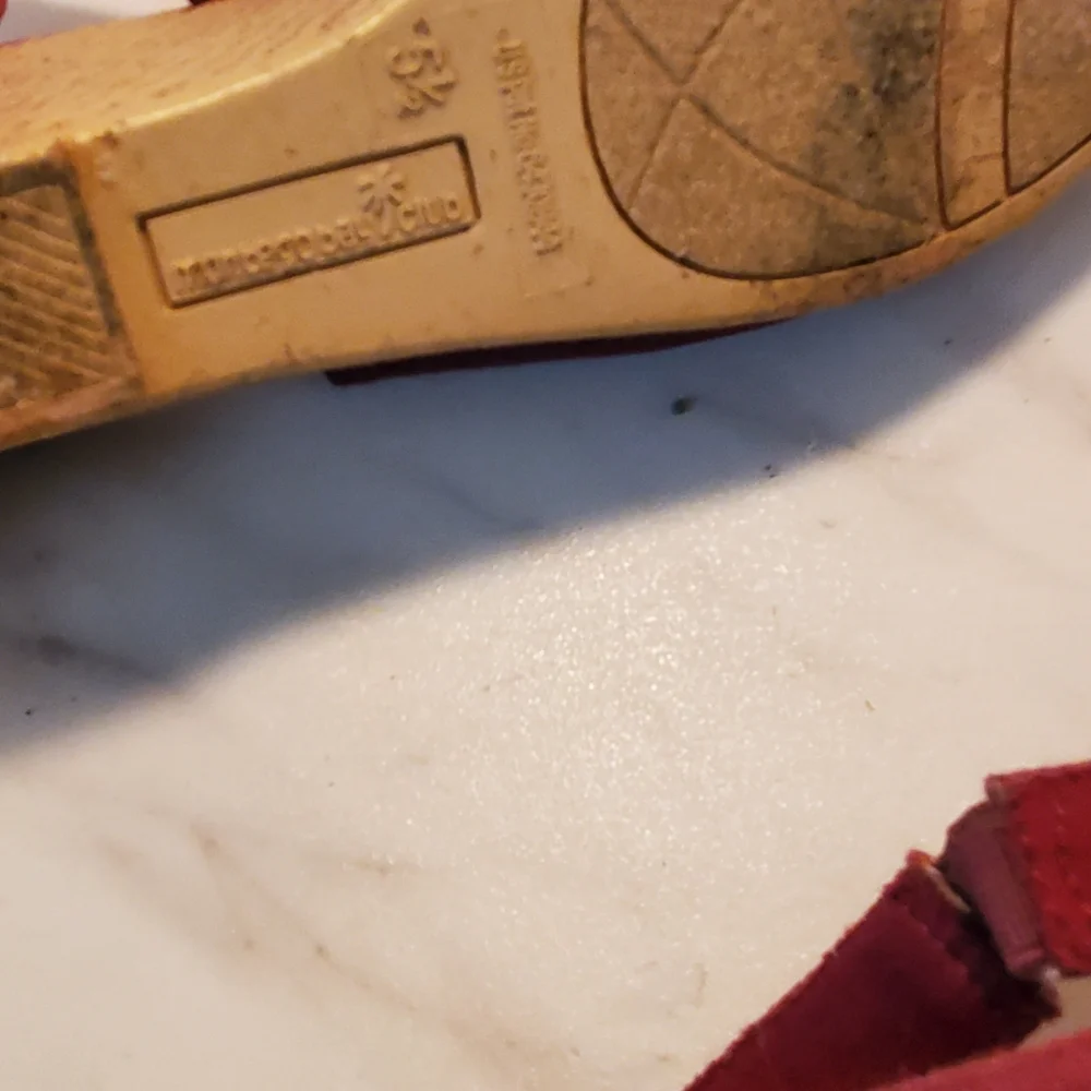 Wine Slingback Heel By Montego Bay S 5 1/2